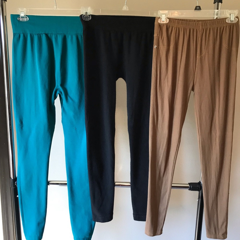 Brown or green leggings